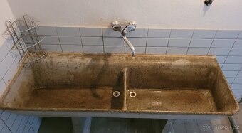 Dlouhý umývací RETRO betonový dřez - žlab z umělého kamene - 4