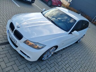 BMW E91 325D LCI 150kW Manual Tovární M Paket - 4