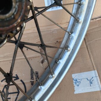 Jawa perak zadní kolo - 4