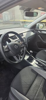 Škoda Octvia combi JOY - 4