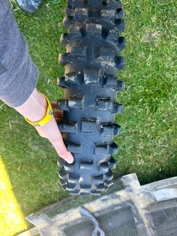 Prodám pneumatiky - 4