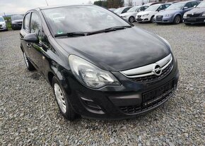 Opel Corsa 1.2 16v Klima, Malé Km benzín manuál 51 kw - 4