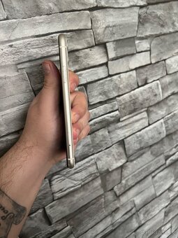 iPhone 11 128Gb - 4