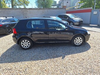 Volkswagen Golf 1.4i 16V 55KW Comfort, Nový servis - 4