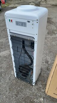 Nové , Výdejník vody - Aquamat Asistent HC-12L - 4