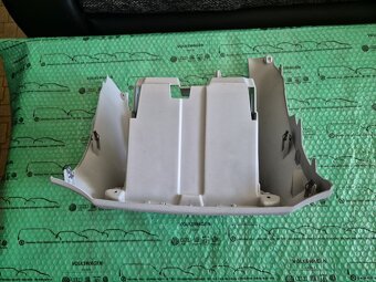 Škoda Fabia II (5J), Roomter držák spínačů 2DIN - 4