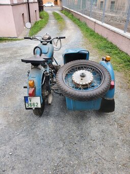 Motocykl K750B - 4