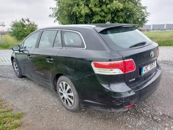 Toyota Avensis, 1,8 16V 108kW   AUTO A/C   VÝHŘEV - 4