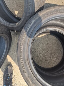 225/45/17 Continental Premium Contact 7 - 4