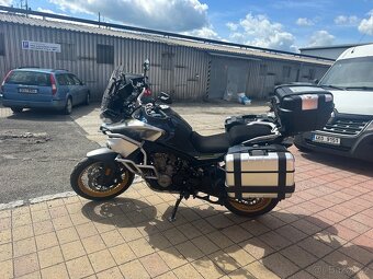 CFMOTO MT 800 top výbava - 4