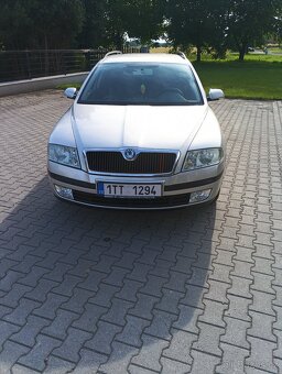 ŠKODA OCTAVIA 2 KOMBI , 2.0 FSI ,6 kvalt - 4