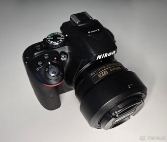 Prodám Nikon D5300 + 2 objektivy + příslušenství - 4