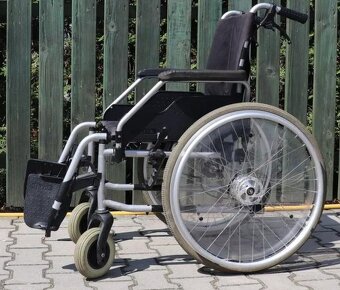 053-Mechanický invalidní vozík Meyra. - 4