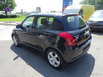 Suzuki Swift 1,3 i - 4