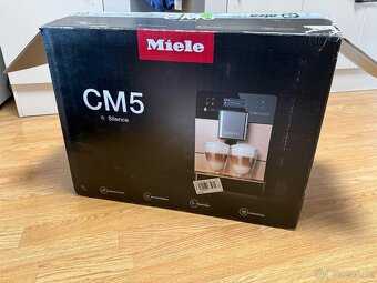 Automatický kávovar Miele 5310 v záruce - 4