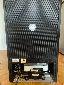 Lednice PRIMO – spolehlivá, čistá a připravená hned k odběru - 4