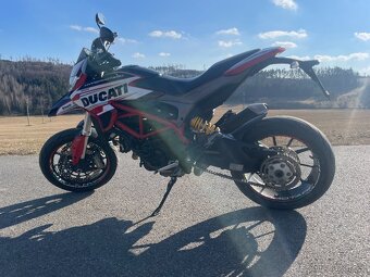 Ducati Hypermotard 821 - 4