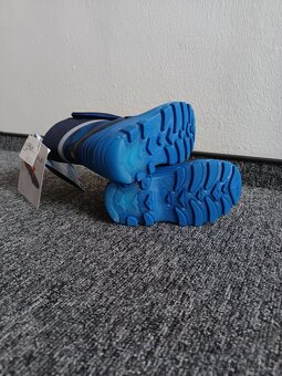 Dětské svítící gumáky/zimní boty vel. 24 - 4