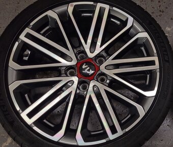 Kia ProCeed GT ,alu 18',letní pneu, TPMS - 4