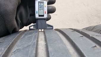 Letní pneu 235/45/17 Fulda - 4