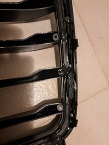 Maska BMW X6 G06 černá podsvícená originál - 4