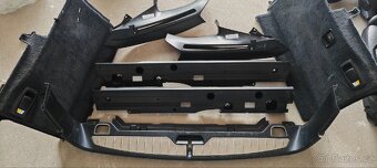Plasty a koberce kufru s kovovou hranou bmw f11 bocnice - 4