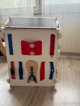 elis design Domeček activity board - 4