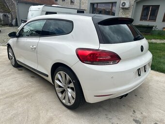 Volkswagen Scirocco  1.4 TSI Team 90KW najeto 184657km - 4