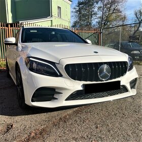 Maska GT style na Mercedes C-class - W205 - 19+ - černý lesk - 4