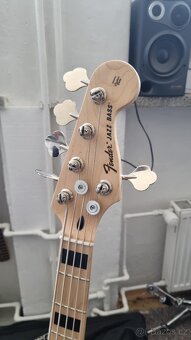 Prodám Fender Affinity ACT Jazz Bass V BKM - 4