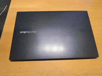 Asus Vivoabook 14 - 4