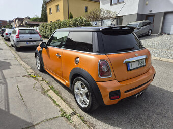 Mini Cooper S 135kW 2maj kůže panor. 137tkm - 4