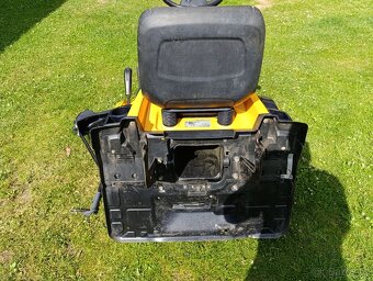 Zahradní traktor Stiga - 4