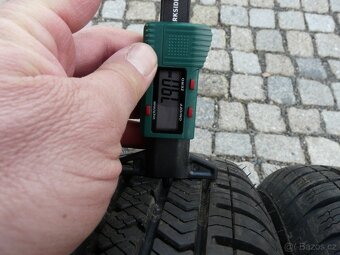 ZIMNÍ PNEU + DISKY 145/80R13 KIA 13" - 4