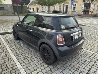 Prodám mini cooper 1.4 benzin - 4