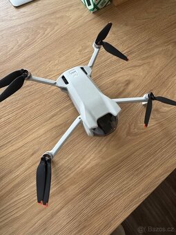 DJI Mini 3 – dron + náhradní baterie, záruka - 4