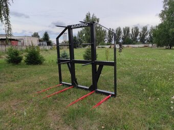 Napichovací, stohovací vidle na balíky - 4