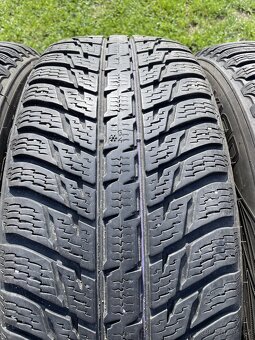 Nokian 225/60R17 zimní - 4