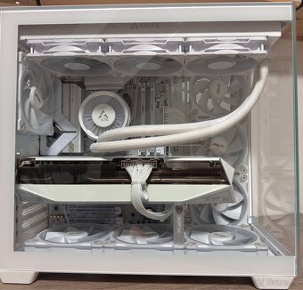 All WHITE herní PC - 4