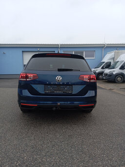 VW PASSAT B8 COMFORTLINE , ACC,NAVI,KAMERA,TAŽNÉ,atd - 4