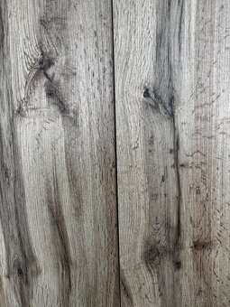 Nábytek do kanceláře / pokoje - 4