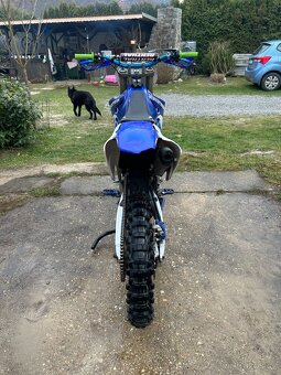 Yamaha YZ 125 - 4