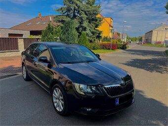 Prodám ŠKODA SUPERB 2 1.6TDI 2014 SEDAN - 4