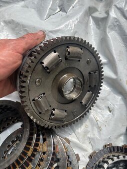 Spojka na Yamaha R1 04-06 Rn12 - 4
