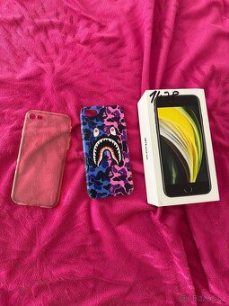 Iphone SE 2020 White 64 GB - 4