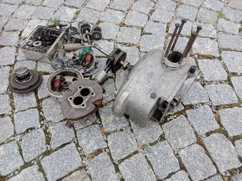 Motory Manet 90 - 4
