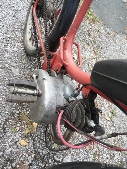 Moped Stadion S11 s vidlicí smrti - 4