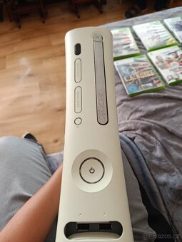Xbox 360 plně funkční +6her osobní odběr kladno - 4