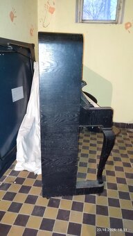 Pianino Petrof, za odvoz, oprava nutná - 4