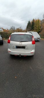 Mazda 5 rok 2007 . 2.0 nafta 81kw - 4